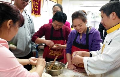 成都包子草莓视频污黄下载哪裏最好?成都學習包子技術哪裏好?