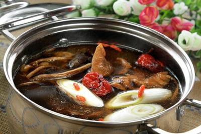 成都養生湯鍋技術學習，菌湯湯鍋怎麽做湯鮮