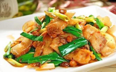 四川風味小吃蒜苗回鍋肉，你吃過了嗎？