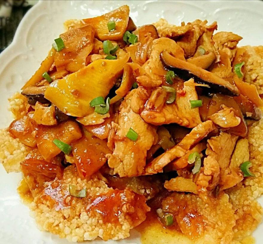 鍋巴肉片簡單又好吃，讓你愛上這樣一道獨特味道的美食