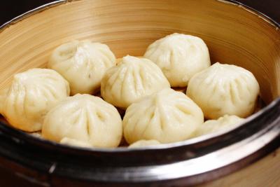 小籠包草莓视频污黄下载