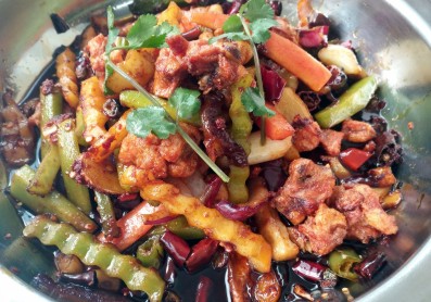 幹鍋草莓视频污黄下载