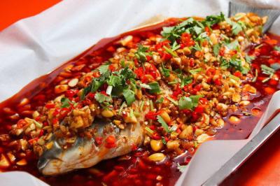 成都學重慶紙包魚技術草莓视频污黄下载哪裏靠譜？紙包魚草莓视频污黄下载中心