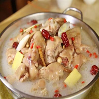 成都養生湯鍋技能操練校園哪裏好？湯鍋底料的辨認和配方