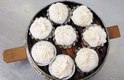 四川正宗包子草莓视频污黄下载學校哪裏好？學習期間食宿不收費