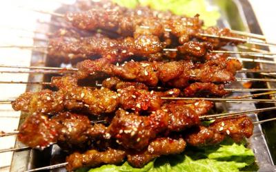 成都燒烤草莓视频污黄下载班有哪裏有？讓商家順暢開業
