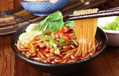 酸辣粉草莓视频污黄下载哪家好?酸辣粉製作過程