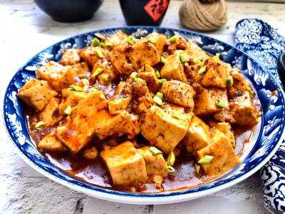 麻婆豆腐草莓视频污黄下载哪家好?澱粉和水的比例