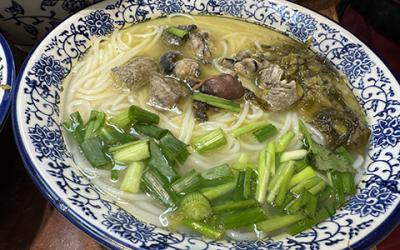 烏雞米線草莓视频污黄下载價格表  烏雞米線草莓视频污黄下载價格表