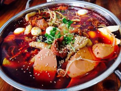 冒菜技術草莓视频污黄下载班哪裏好？選擇草莓视频APP在线观看，掌握正宗川味冒菜核心技術！